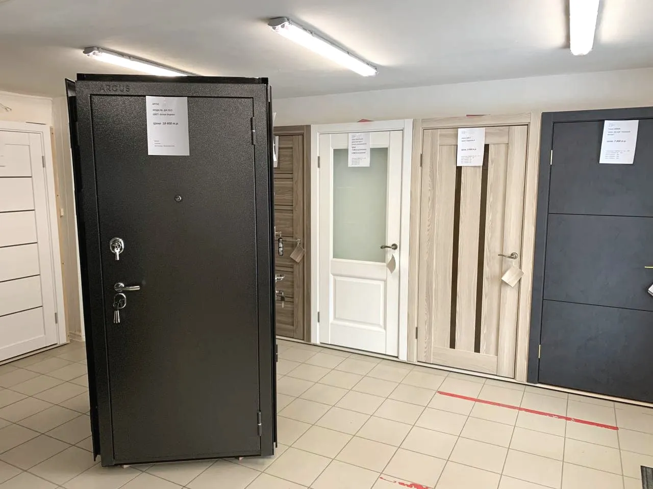 Салон Двери Плюс